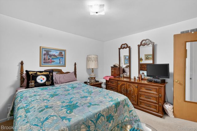 3228 Wolcott Street, Flint, MI 48504