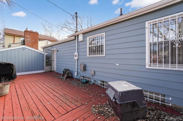 3228 Wolcott Street, Flint, MI 48504