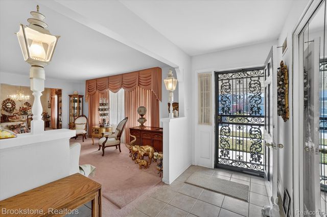 3228 Wolcott Street, Flint, MI 48504