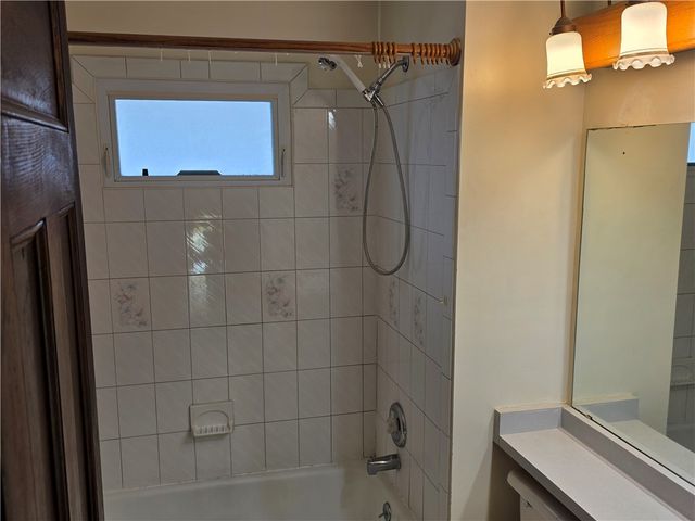 131 Earl Street, Rochester, NY 14611