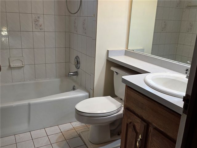 131 Earl Street, Rochester, NY 14611