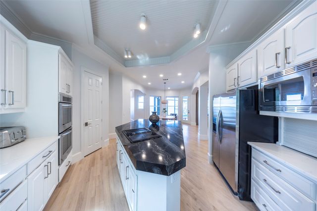 1190 Emerald Sound Boulevard, Oak Point, TX 75068