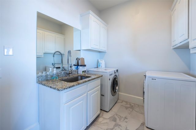 1190 Emerald Sound Boulevard, Oak Point, TX 75068