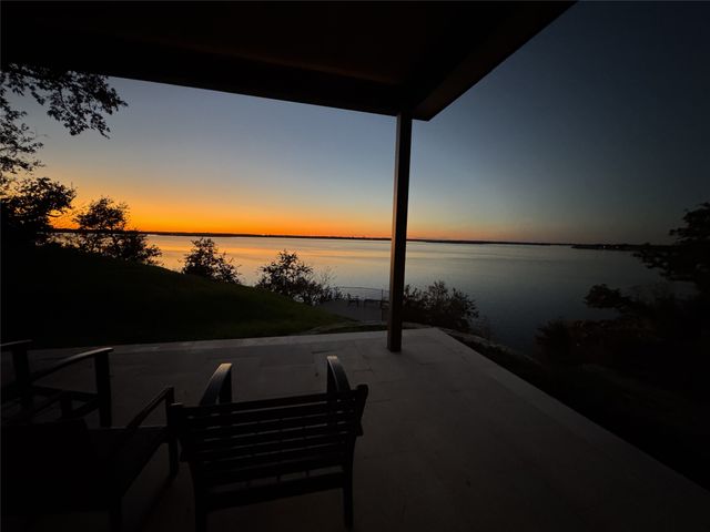 1190 Emerald Sound Boulevard, Oak Point, TX 75068