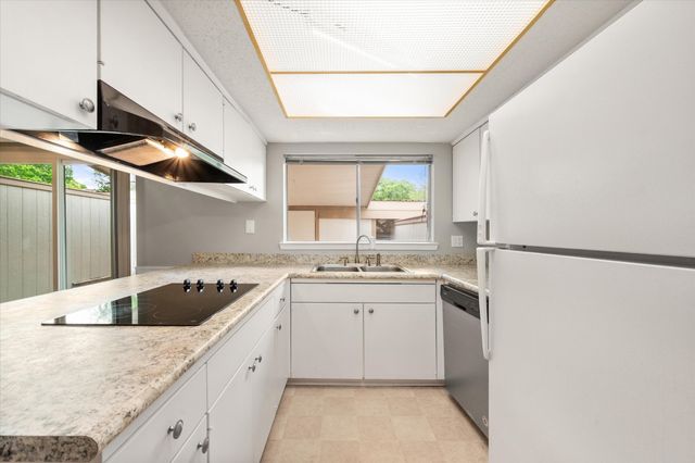 376 Westview Terrace, Arlington, TX 76013