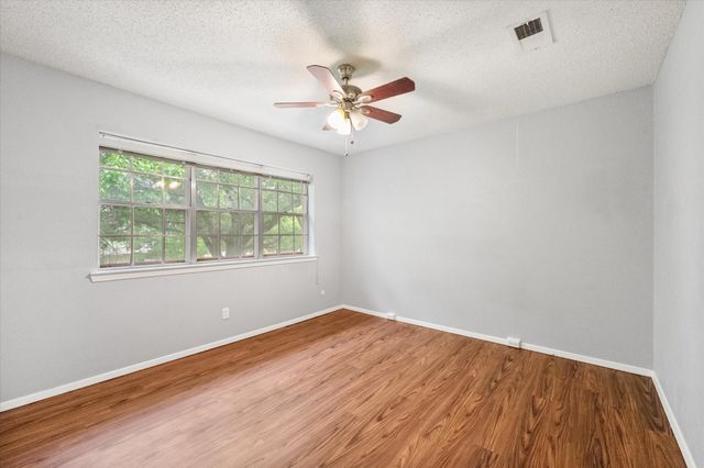 376 Westview Terrace, Arlington, TX 76013