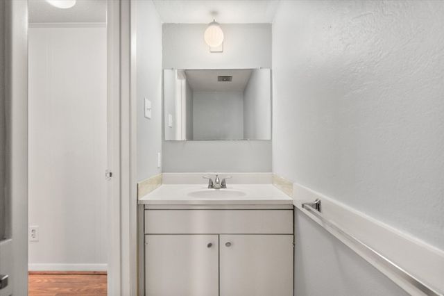 376 Westview Terrace, Arlington, TX 76013