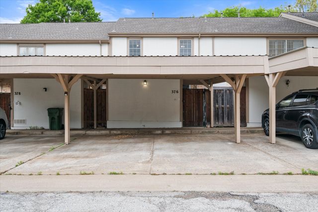 376 Westview Terrace, Arlington, TX 76013