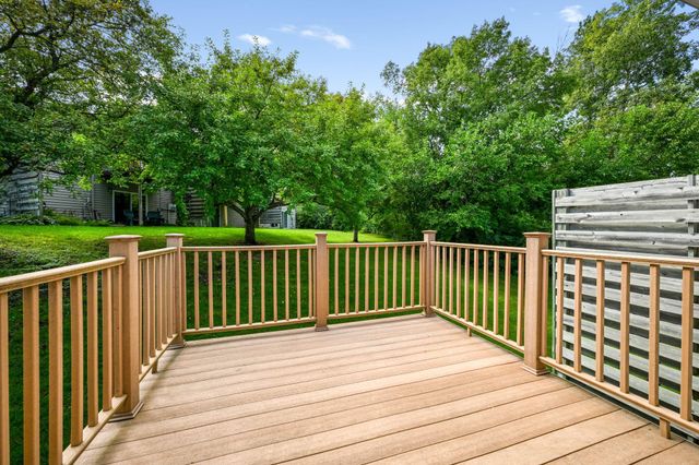 3761 Robin Lane, Eagan, MN 55122