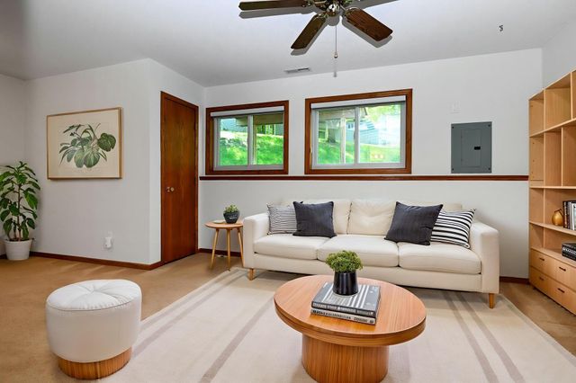 3761 Robin Lane, Eagan, MN 55122