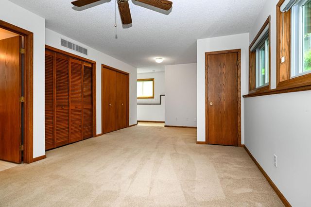 3761 Robin Lane, Eagan, MN 55122