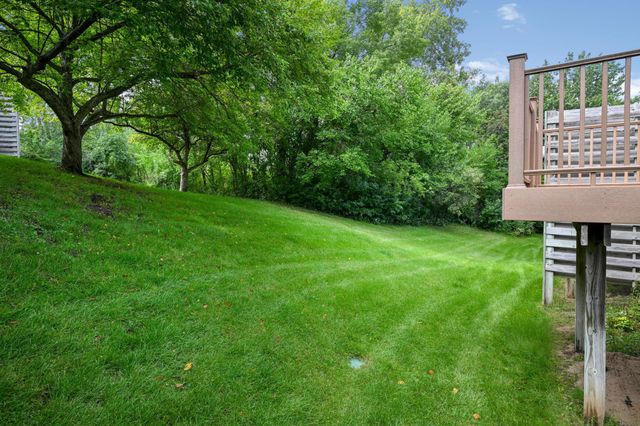 3761 Robin Lane, Eagan, MN 55122