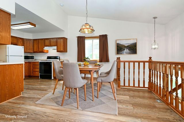 3761 Robin Lane, Eagan, MN 55122