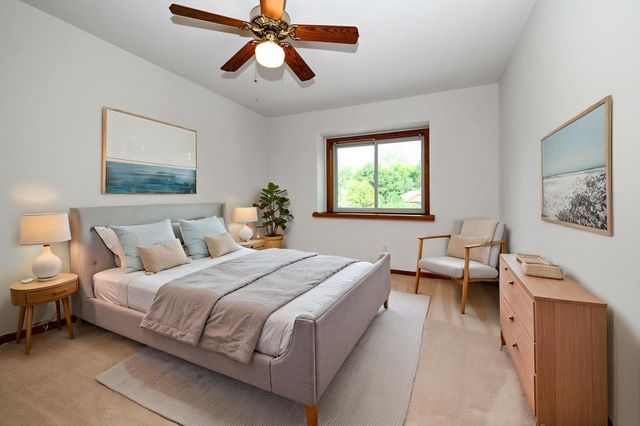 3761 Robin Lane, Eagan, MN 55122