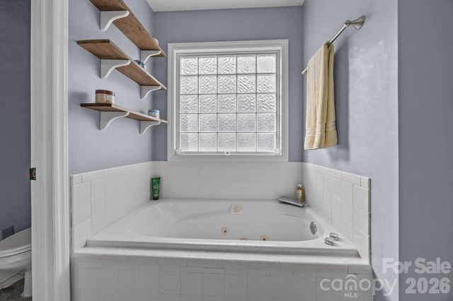 3156 Teresa Drive, Lincolnton, NC 28092