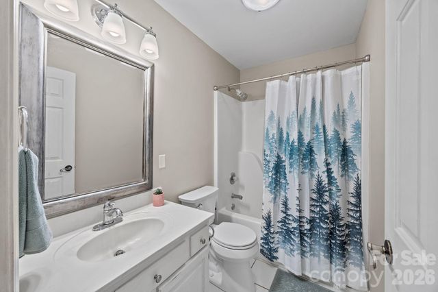 3156 Teresa Drive, Lincolnton, NC 28092