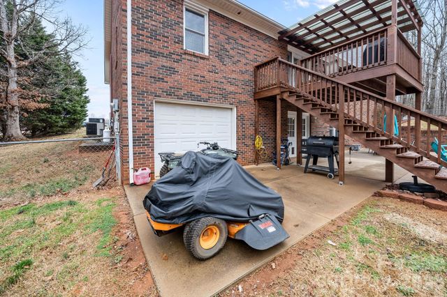 3156 Teresa Drive, Lincolnton, NC 28092