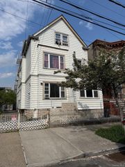1714 Saint Peters Avenue, Bronx, NY 10461