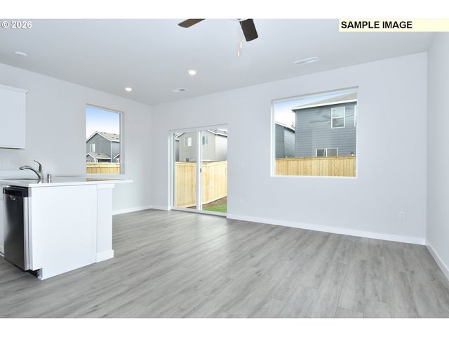 1347 Ne CLARK Ave, Battle Ground, WA 98604