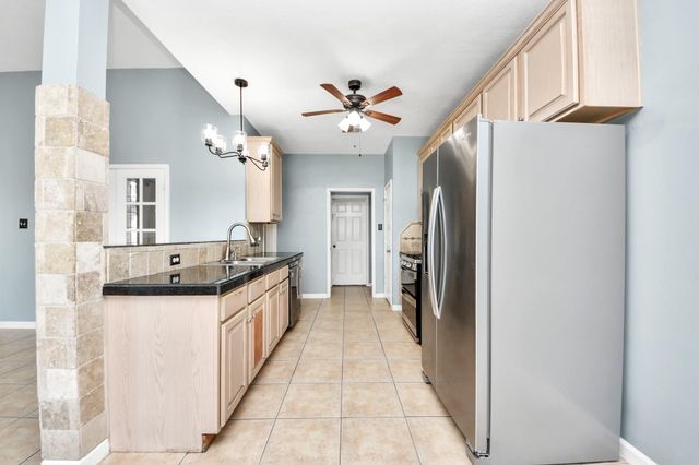 4135 Teal Valley Court, Fresno, TX 77545