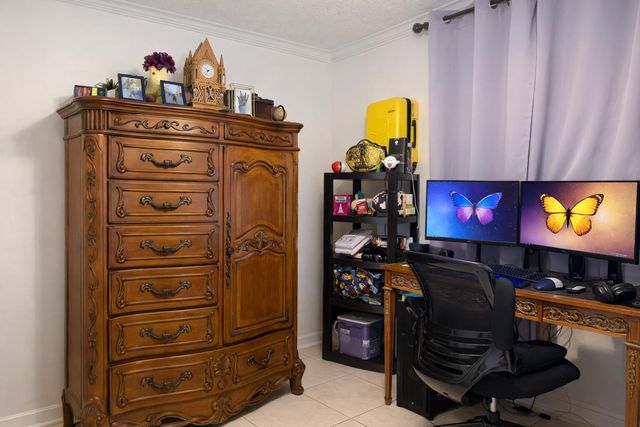 110 Lake Emerald Drive 103, Oakland Park, FL 33309