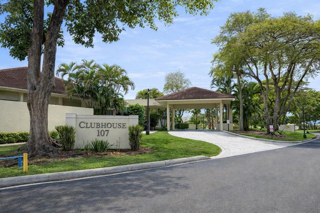 110 Lake Emerald Drive 103, Oakland Park, FL 33309