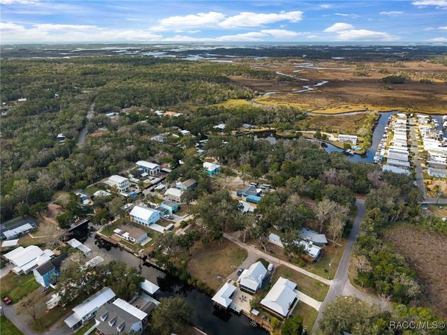 5787 S Kingdom Terrace, Homosassa, FL 34448