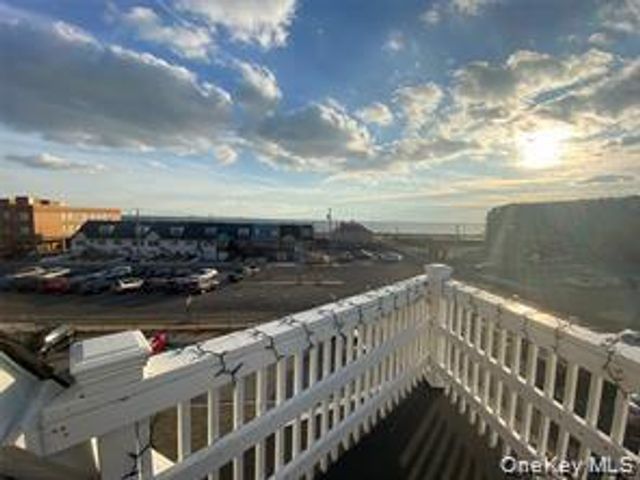 110 Grand Boulevard 6, Long Beach, NY 11561