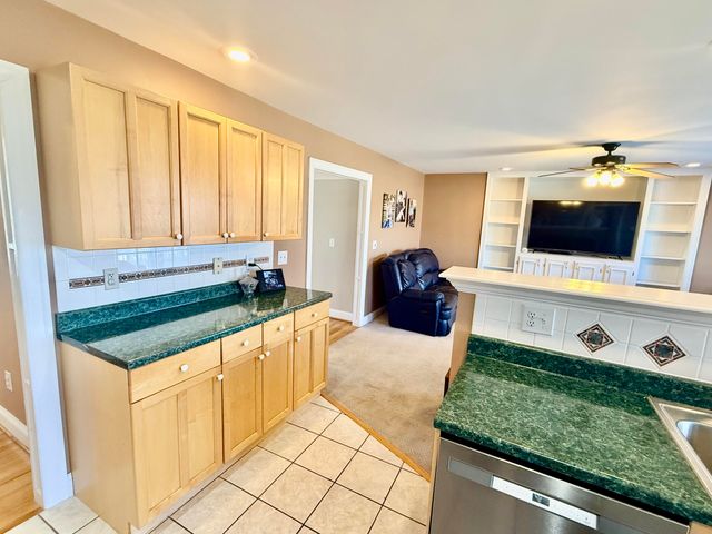 932 Hunter Trail, Mt Sterling, KY 40353