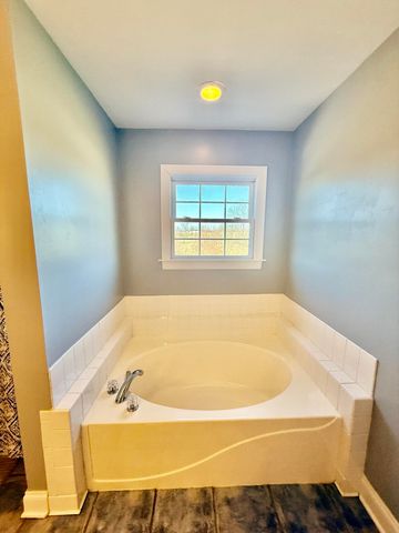 932 Hunter Trail, Mt Sterling, KY 40353