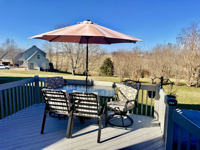 932 Hunter Trail, Mt Sterling, KY 40353