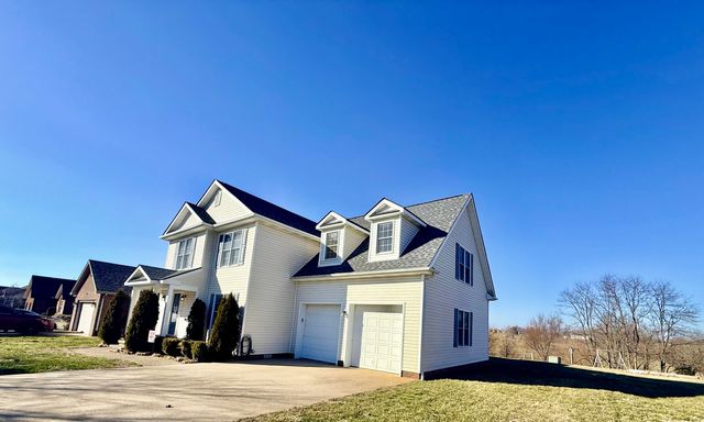 932 Hunter Trail, Mt Sterling, KY 40353