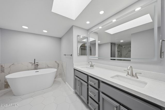 10529 E TOPAZ Circle, Scottsdale, AZ 85258