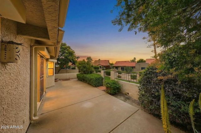 10529 E TOPAZ Circle, Scottsdale, AZ 85258