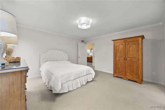 148 Parwood Trail, Cheektowaga, NY 14043