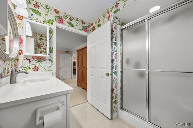 148 Parwood Trail, Cheektowaga, NY 14043