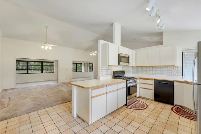 12771 Mallard Creek Drive, Palm Beach Gardens, FL 33418