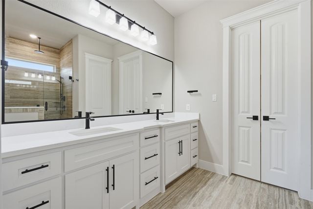 4924 Mona Lisa Street, Fort Worth, TX 76137