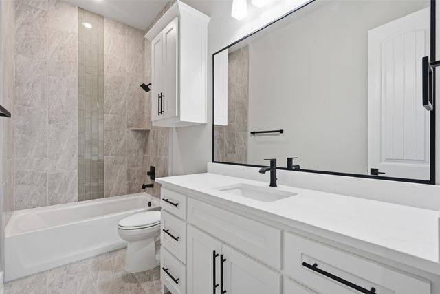 4924 Mona Lisa Street, Fort Worth, TX 76137
