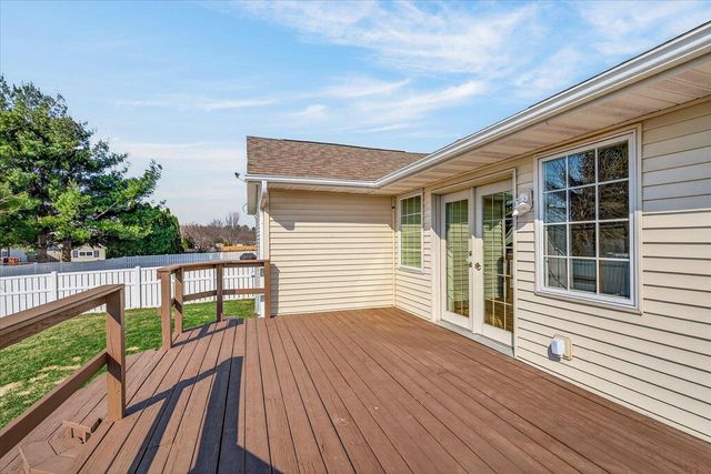 4254 Baybrook Drive, Janesville, WI 53546