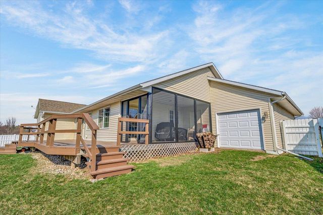 4254 Baybrook Drive, Janesville, WI 53546