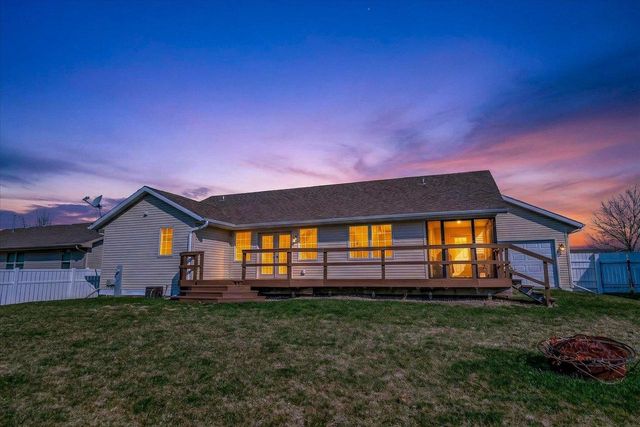 4254 Baybrook Drive, Janesville, WI 53546