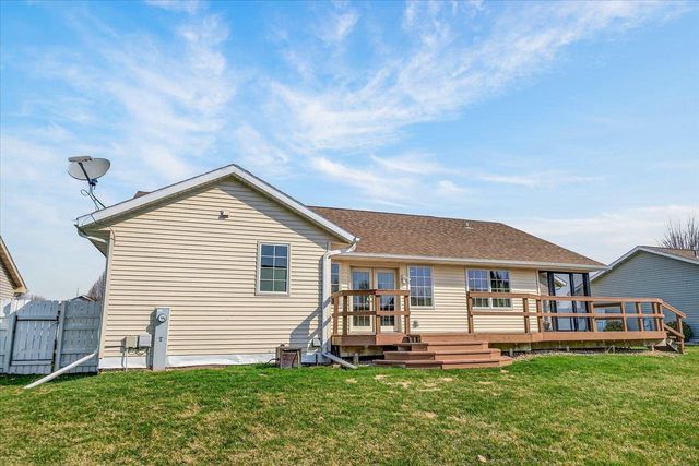 4254 Baybrook Drive, Janesville, WI 53546
