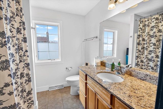 4254 Baybrook Drive, Janesville, WI 53546