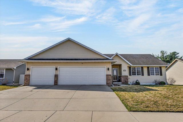 4254 Baybrook Drive, Janesville, WI 53546