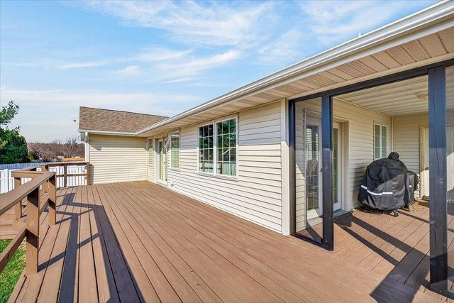 4254 Baybrook Drive, Janesville, WI 53546