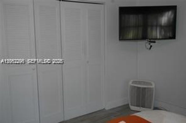 3571 Inverrary Drive 201, Lauderhill, FL 33319