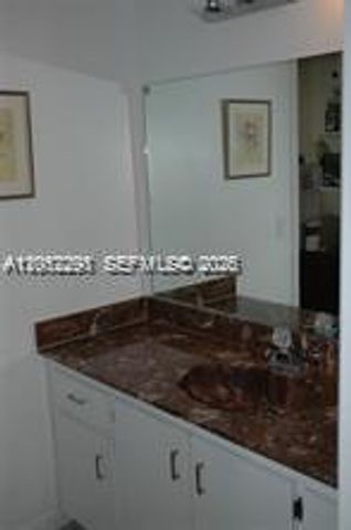 3571 Inverrary Drive 201, Lauderhill, FL 33319
