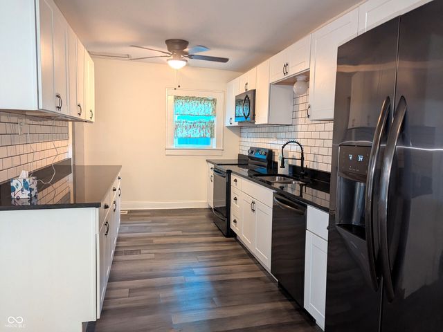 826 E Pleasant Run Parkway North Drive, Indianapolis, IN 46203