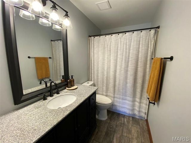 4606 Hickory Ridge View Court, Eureka, MO 63025